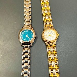EUC Set of vintage Anne Klein watches 💛💙